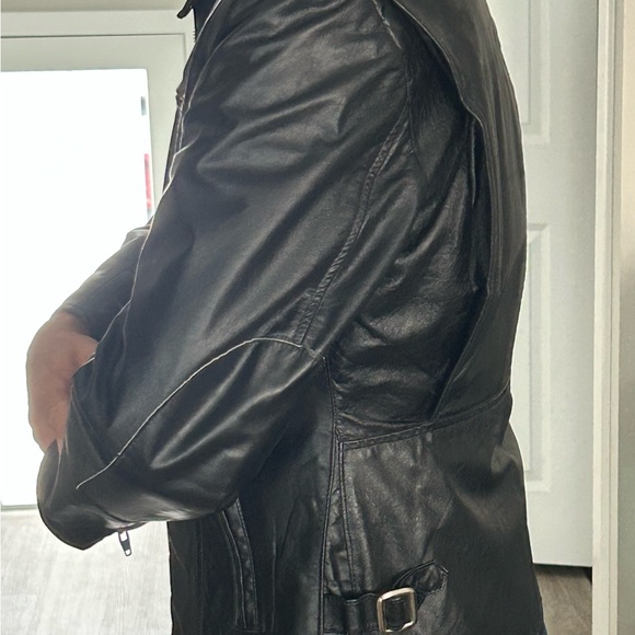 Vintage ladies leather jacket from the 80’s - Picture 15 of 15